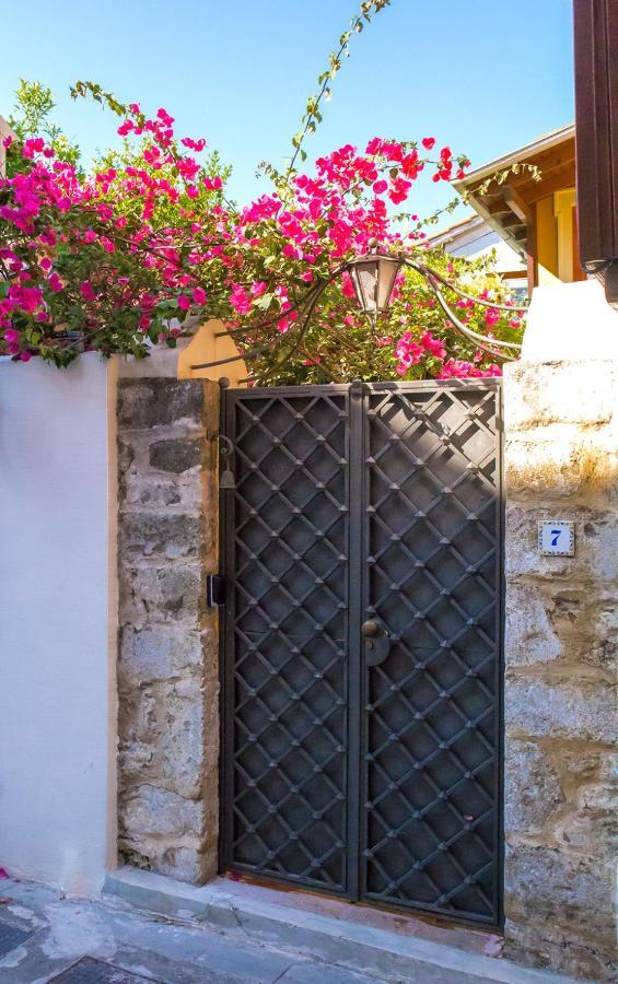 Lefkada Town Traditional House / Cozy Yard Εξωτερικό φωτογραφία